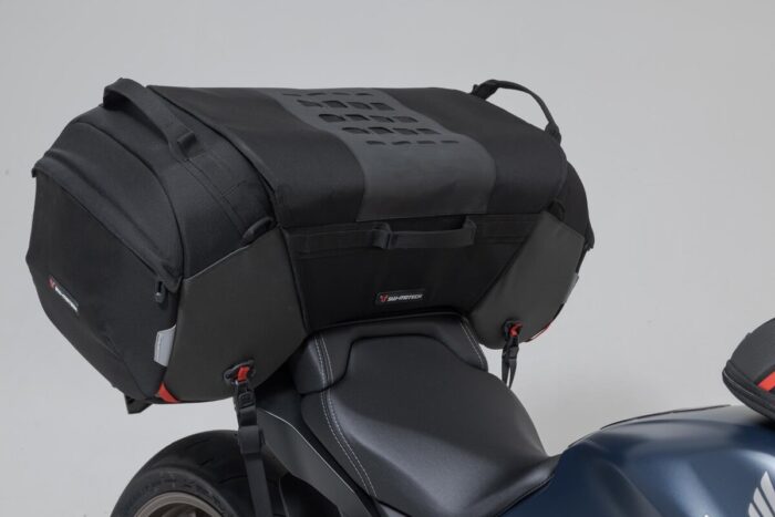 SW-MOTECH Borsa posteriore PRO Travelbag 1680D Nylon balistico Nero/Antracite - immagine 6