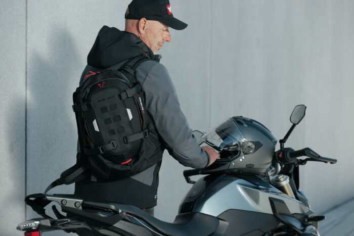 SW-MOTECH Zaino PRO Cosmo 16l Nero/Antracite - immagine 3