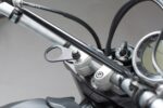 SW-MOTECH Piastra di montaggio per accendisigari M8 Per attacco manubrio con vite M8 - immagine 2