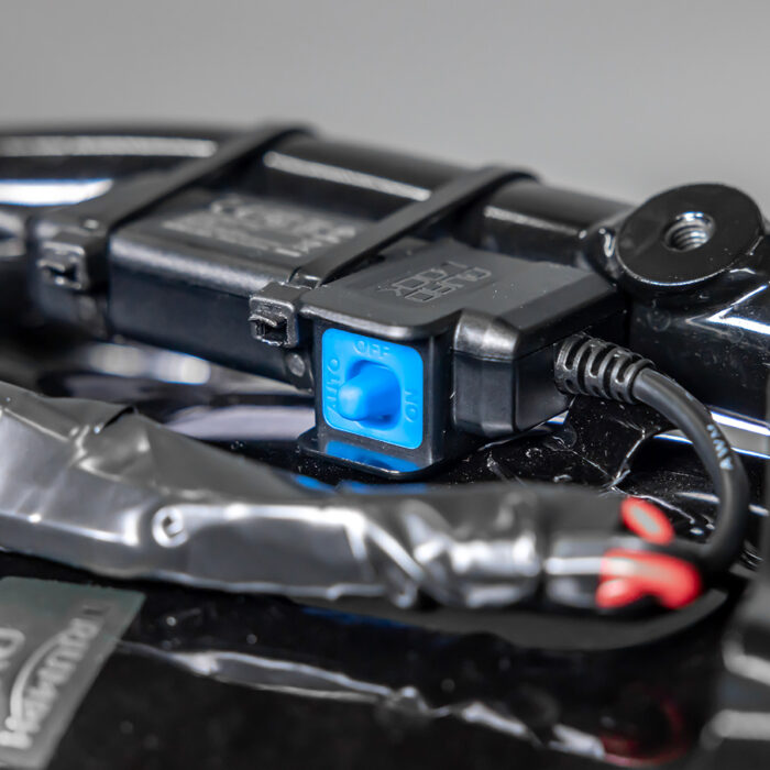 Quad Lock Adattatore Intelligente Da 12V a USB Resistente alle Intemperie - immagine 5