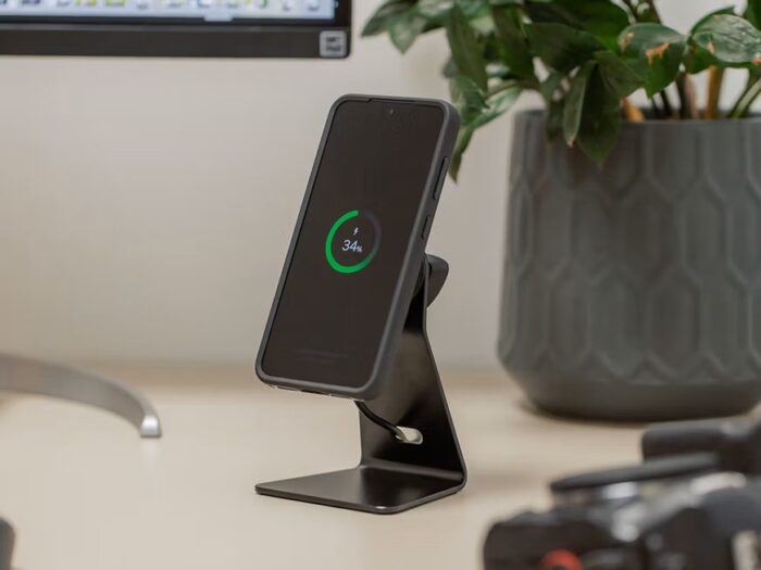 Quad Lock Testa Caricabatterie Mag Wireless Auto/Scrivania - immagine 3