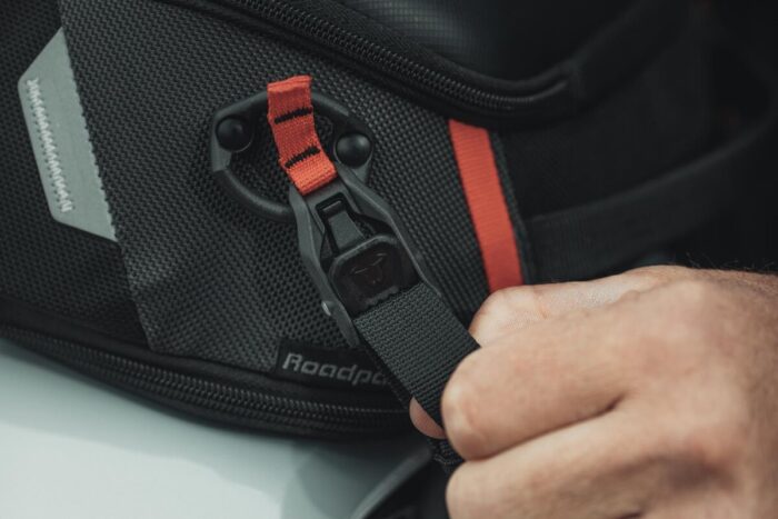 SW-MOTECH Borsa posteriore PRO Roadpack 1680D Nylon balistico Nero/Antracite 8-14 l - immagine 6